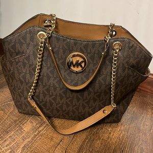 Michael Kors shoulder bag